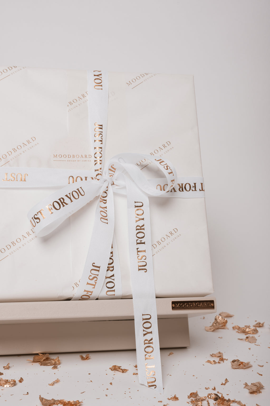 Moodboard Box Stand