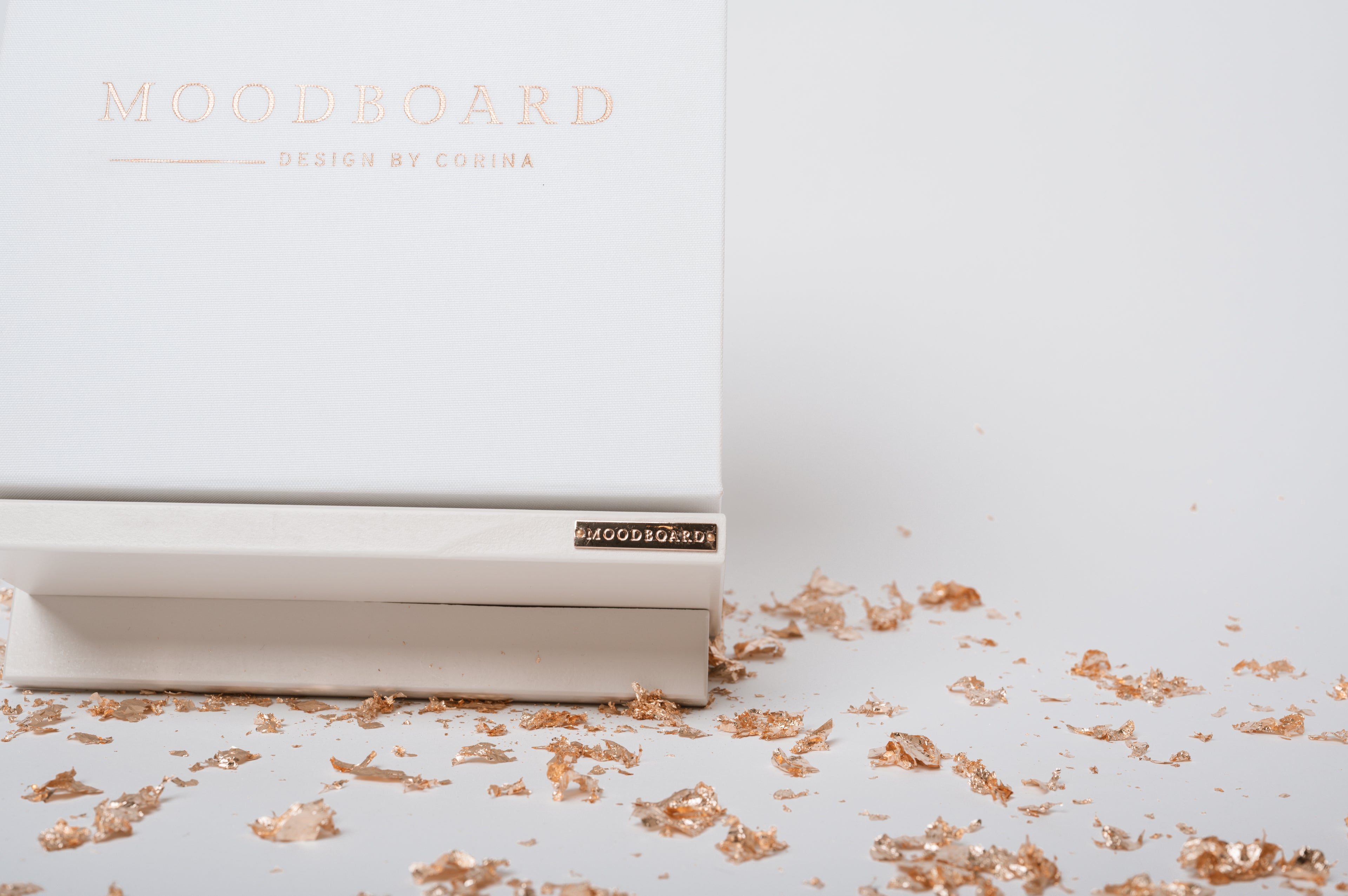 Moodboard Box Stand